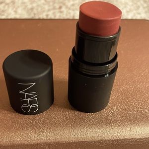 NARS Blush -Dolce Vita (only swatched)